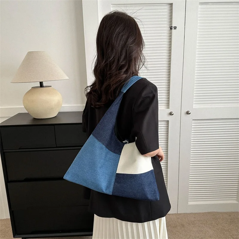 

Canvas Patchwork Shoulder Bag Women 2023 Trend Casual Large Capacity New In Handbag Fashion Chic Design Color Matching Tote Bag