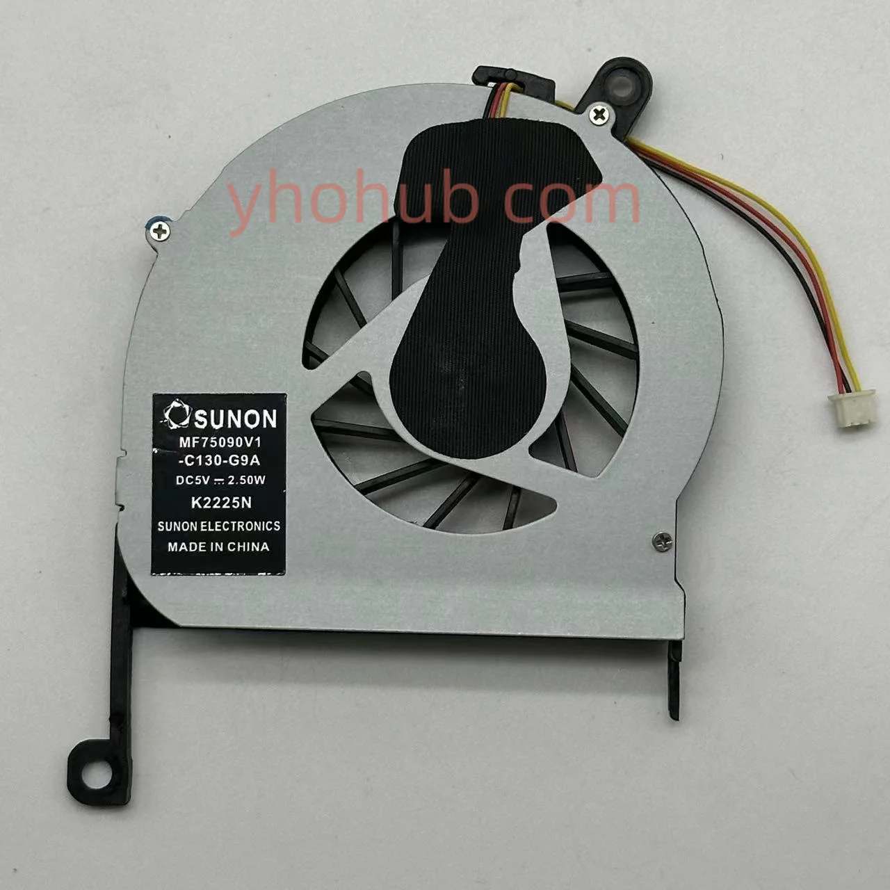 Фото SUNON MF75090V1-C130-G9A Вентилятор охлаждения сервера DC 5V 3-Wire №1