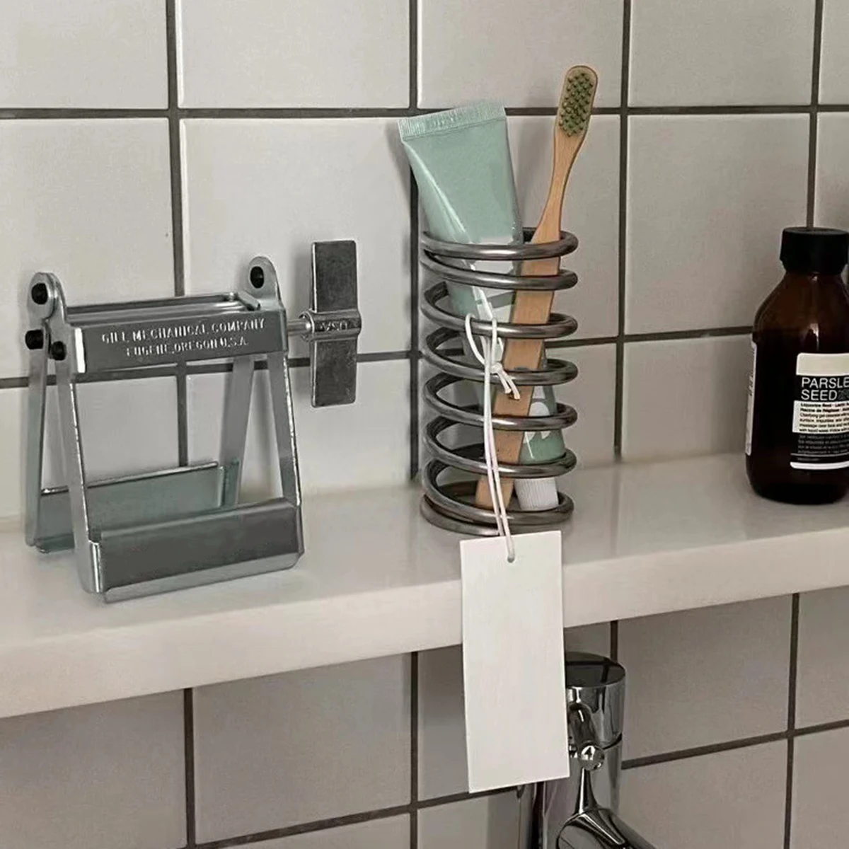 Держатель для зубных щеток Весенний держатель ручек из нержавеющей стали