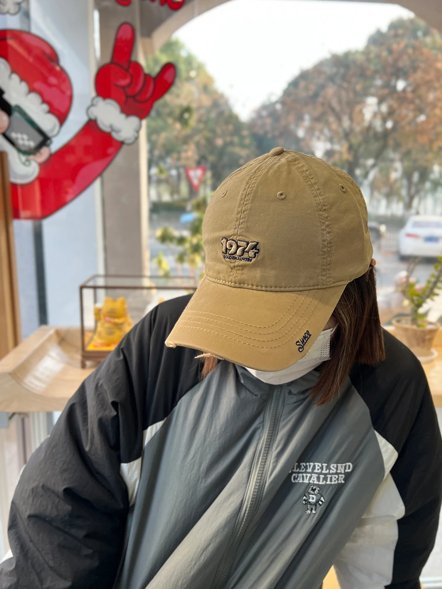 974 бейсболка с большой окружностью головы и вышитыми буквами для женщин