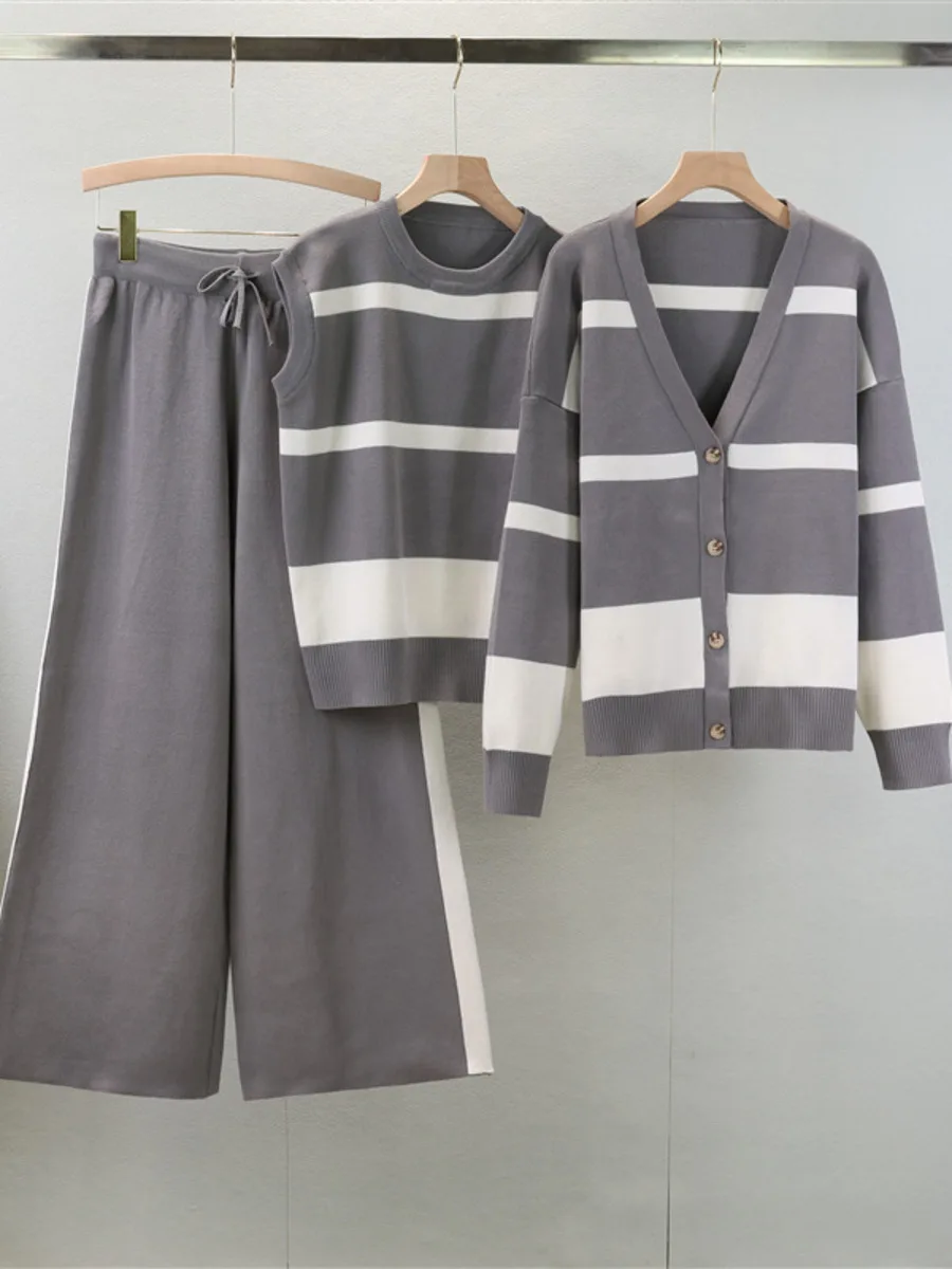 Женский свитер комплект из 3 предметов спортивный костюм осень-зима 2024 модный