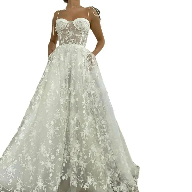 

Women Dress Temperament White Lace Dress Sleeveless Backless Spaghetti Strap Maxi Dresses Plus Size Vintage Party Dresses