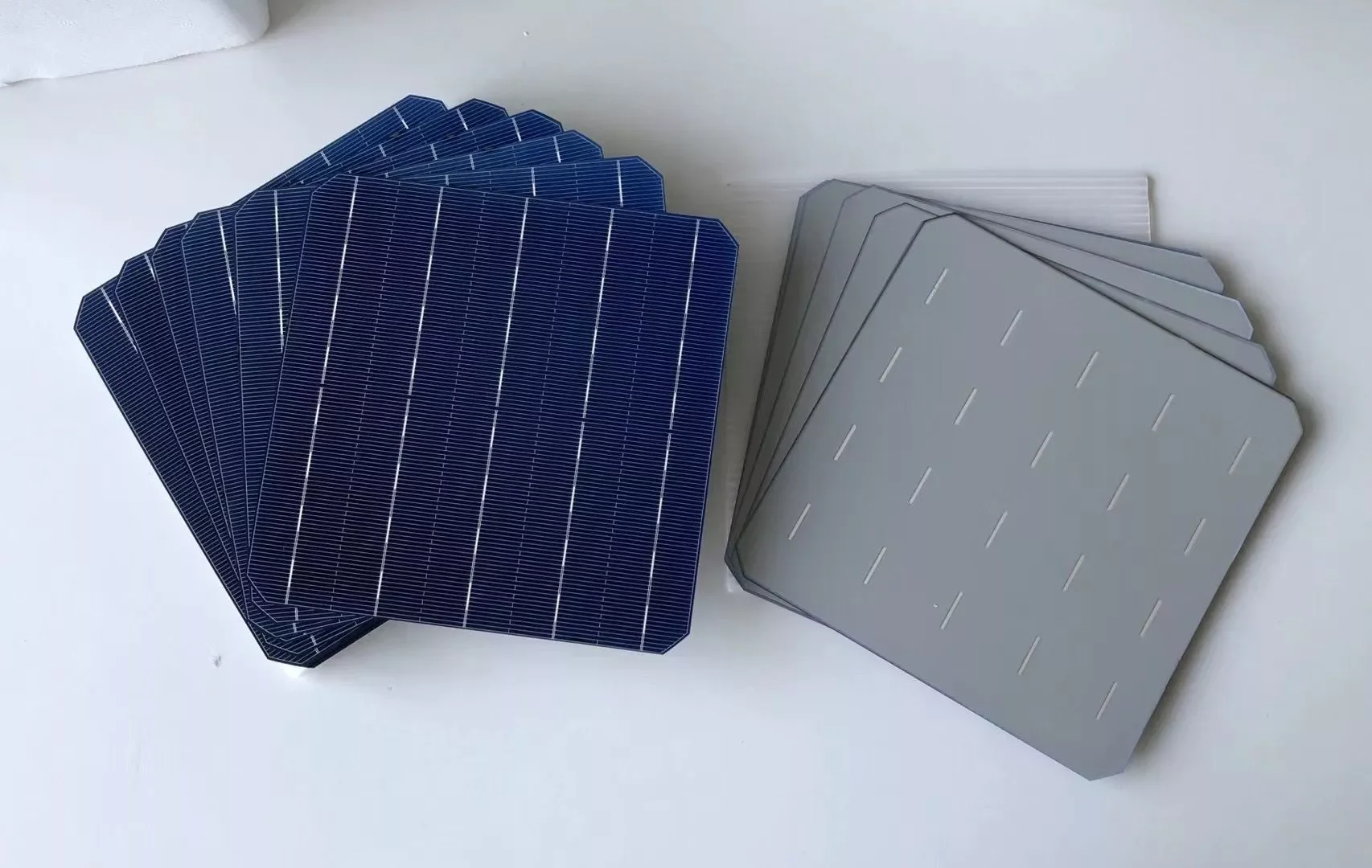 

100Pcs 5W 0.5V A Grade 156 * 156MM PV Monocrystalline Silicon Solar Cell 6x6 For DIY Solar Panel