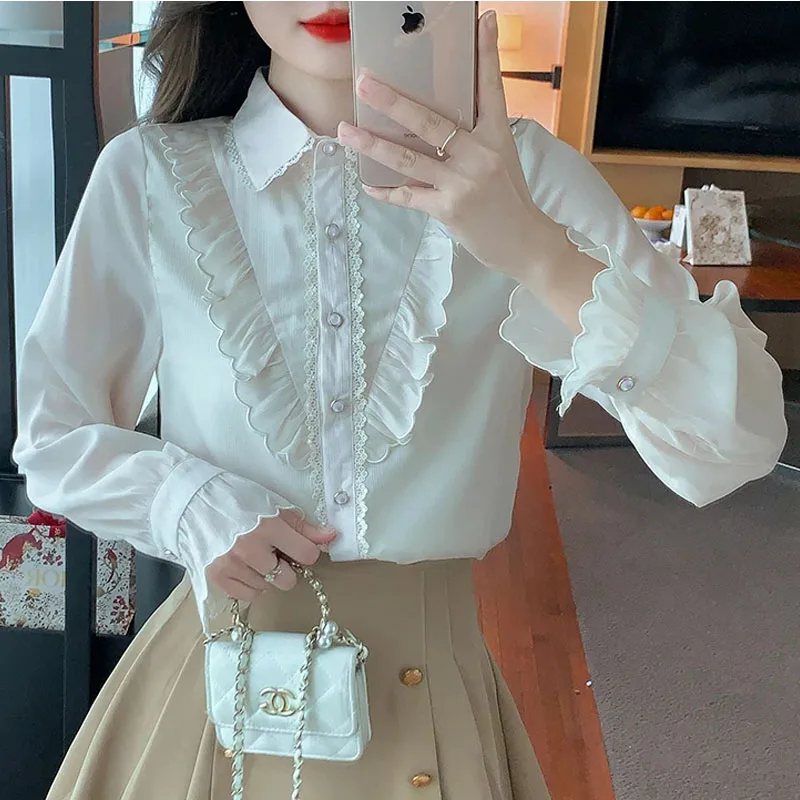 Женская шифоновая блузка с длинным рукавом отложным воротником и оборками