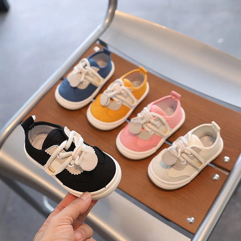 

Kids Shoes Casual Children Girls Shoes Baby Boys Closed Toe Four Seasons Beach Flat Breathable Mesh Slip-On Shoes Best Gift