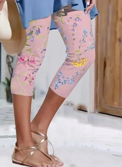 Рисунок 2 - Облегающие Капри с цветочным принтом