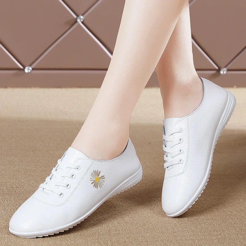 New Women's Flat Leather Shoes Designer Vulcanized Shoes Summer Breathable Solid Color Casual Shoes for 2023zapatos Para Mujeres