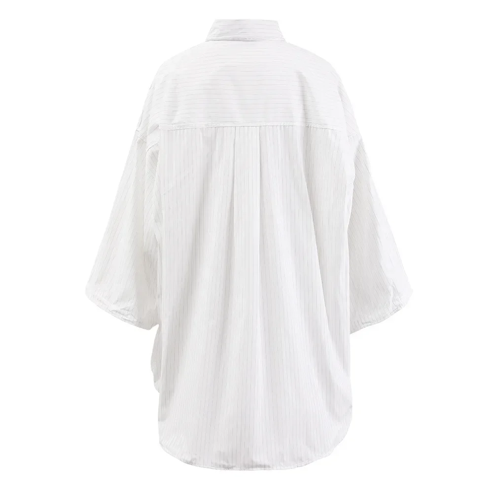 Новинка лета 2024 складывающаяся блузка Nichedesign с объемным рисунком в полоску