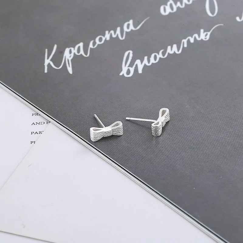 

Женские серьги-гвоздики в этническом стиле, серебро 925 пробы