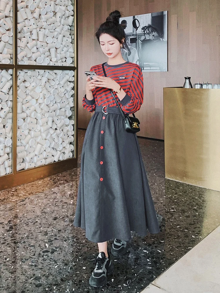 

Stripe Spliced Long Sleeve O-neck Big Swing Belt Dress for Women 2022 Autumn New Elegant Slim Korean Style Maxi Dresses 3111