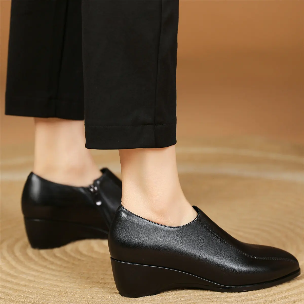 2023 Wedges Oxfords Shoes Women Genuine Leather Med Heels Platform Pumps Female Shallow Square Toe Fashion Sneakers Casual Shoes