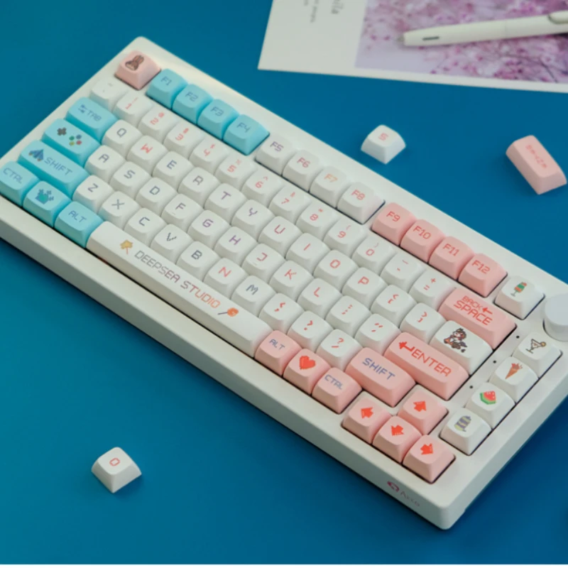 

125Pcs/Set XDA Pixel Battle White Simple Cute Pattern Material Sublimation PBT Keycap for Mechanical Game Keyboard MX switch