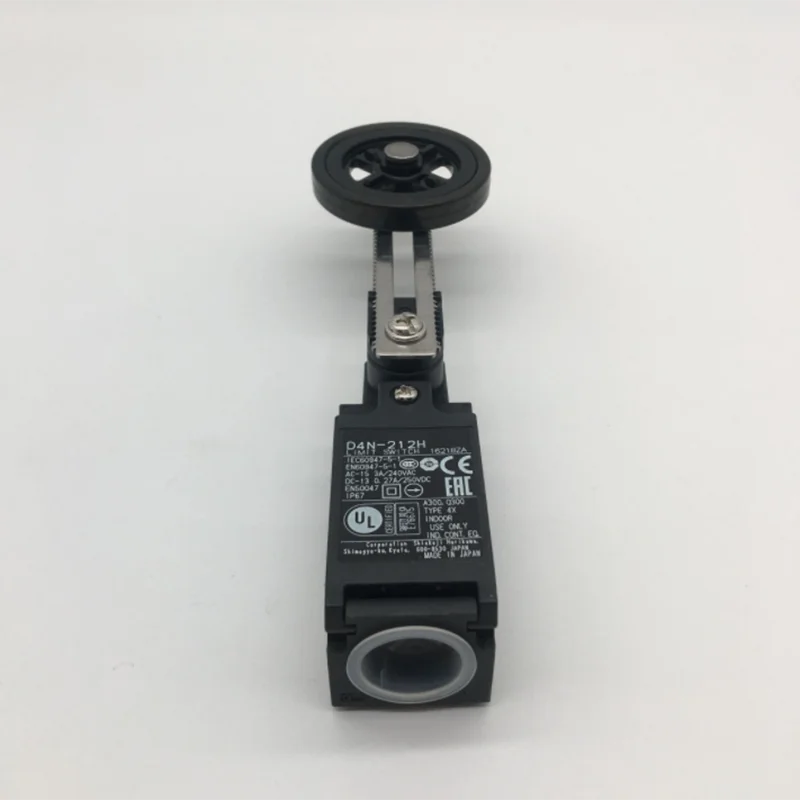 

New Original Fast Delivery D4N-212H