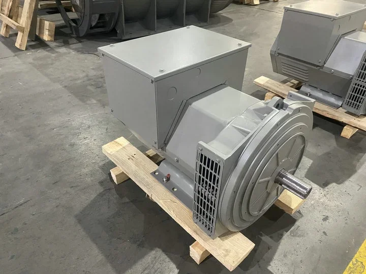 # YUNYI 1500 об/мин 50 Гц 15 кВА бесщеточный синхронный генератор переменного тока 12 кВт