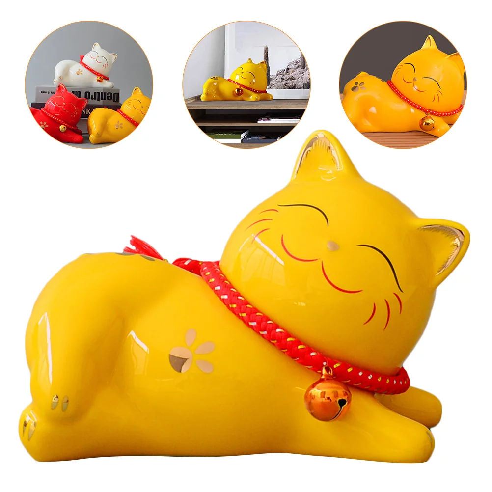 

Очаровательная статуэтка кота из керамики