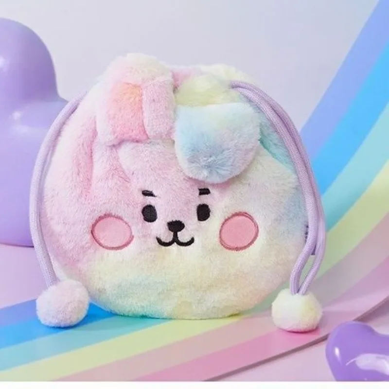 Фото BT21 Чон Чонгук Ким Тэхён, сумка на шнурке с мультяшным изображением, серия «Радуга», сумка на шнурке, сумка для хранения с эффектом тай-дай, сувенирная продукция. №5