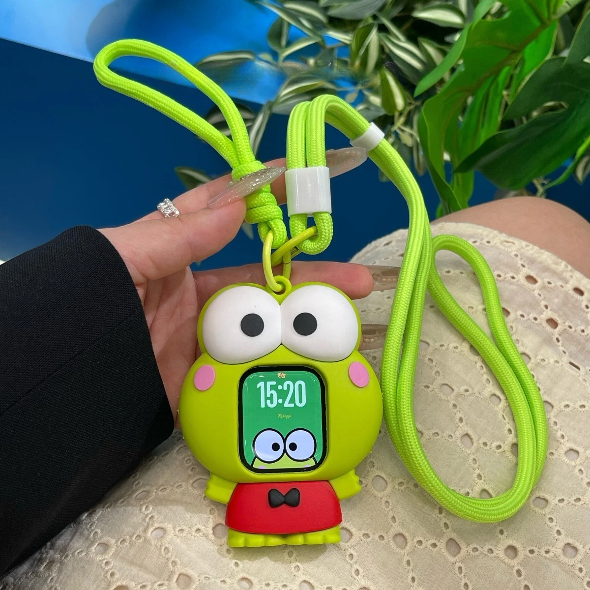 Фото Защитный чехол-ремешок в стиле аниме Sanrio Keroppi для Apple Watch S11, защитный чехол для Iwatchs9-6s10 Generation, мягкий чехол №2