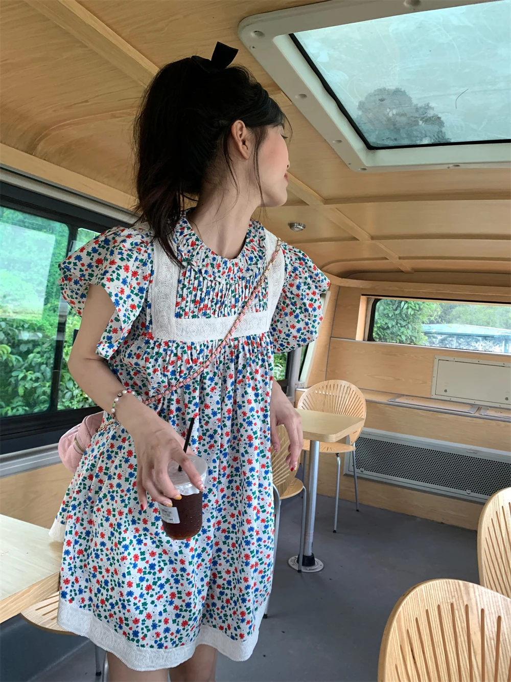 

French sweet little fly sleeve floral doll dress women's summer small loose holiday Cute short skirt