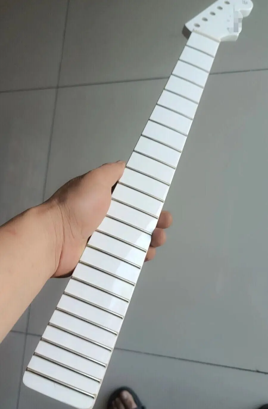 22 лада белая глянцевая электрическая гитара гриф Кленовая лампа 25 5 дюйма