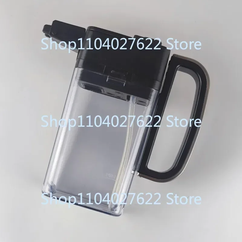

Подходит для кофемашин HD8927, HD8975, HD8977, аксессуары для чашек для молока и сока.