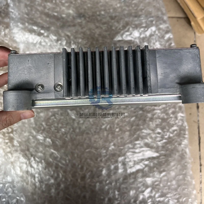 Компьютер контроллера ЦП Kobelco LP22E00019F1 для детской экскавации запасные части