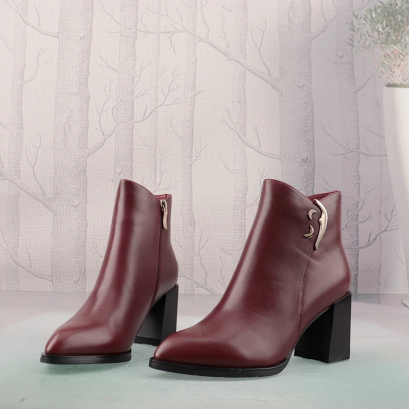 

Metal decorative cowhide leather pointed high heel elegant velvet lined women's fashionable short boots 1263