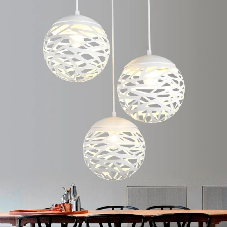 LED Indoor E27 Modern Cage Pendant Light Iron Retro Loft Pendant Lamp Metal Guard Hanging Restaurant Lamp Living Room Decoration