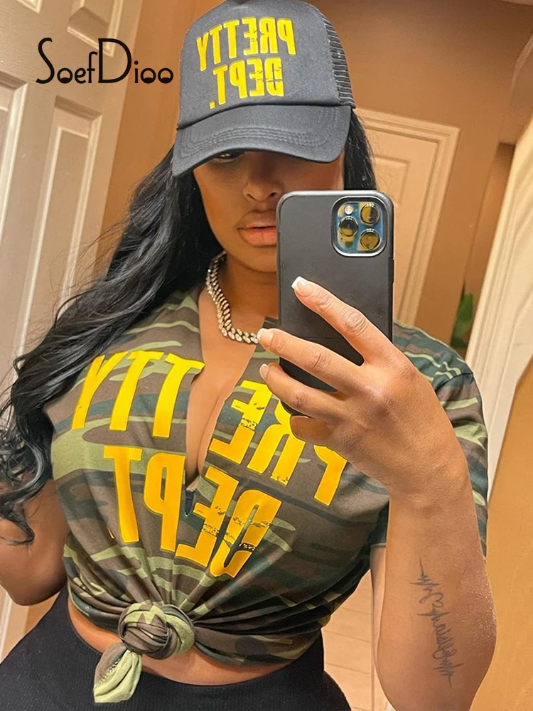 

Soefdioo Letter Printing Camouflage Tshirt Fashion V-neck Short Sleeve Crop Top Summer 2022 Women Sexy Tops Vintage Streetwear