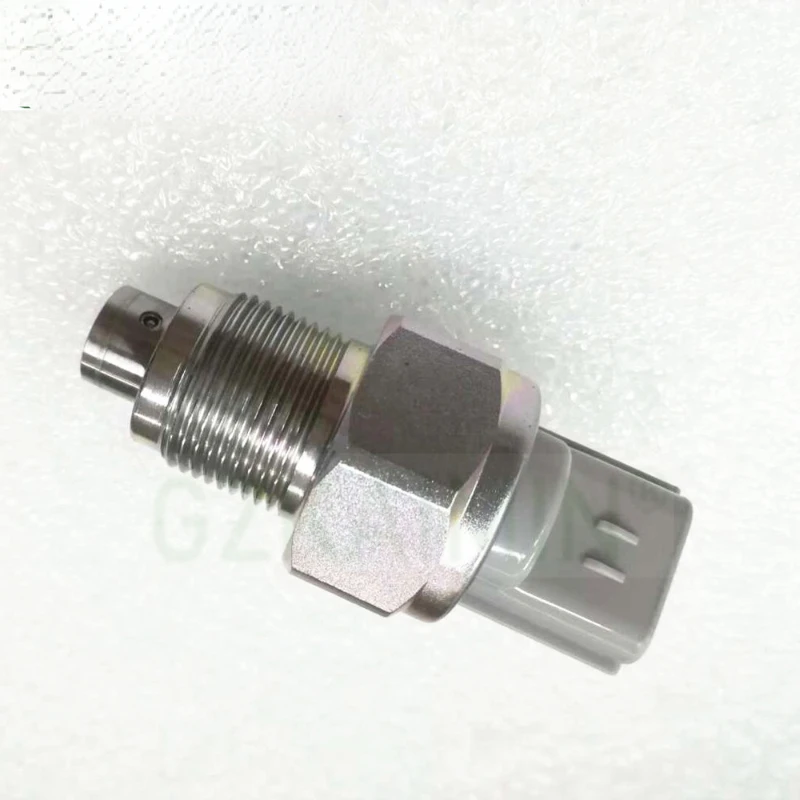 

High Quality Car Accessories Fuel Pressure Sensor OEM 499000-4441 4990004441 For Hino Excavator