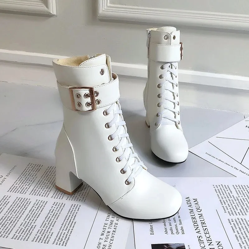 

Femmes Bottes Women Fashion High Quality White Patent Leather European Stylish Lace Up High Heel Knee High Boots for Party G634