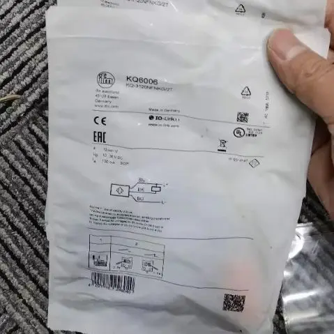 Оригинальная фактическая цена IFM KQ6001 KQ6002 KQ6004 KQ6006 датчик уровня жидкости на складе