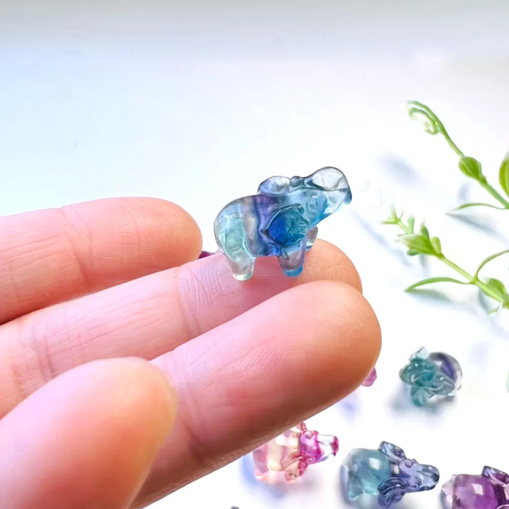 Резьба по кристаллу слона мини-резьба флюорита кристаллы и камни целебная статуя