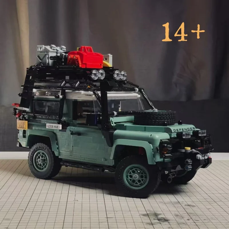 Фото Новинка 2025 года, супер внедорожный гоночный автомобиль, строительные блоки, 2336 шт., детские игрушки, подарки, защитник 90, совместимые с кирпичами 10317 №1