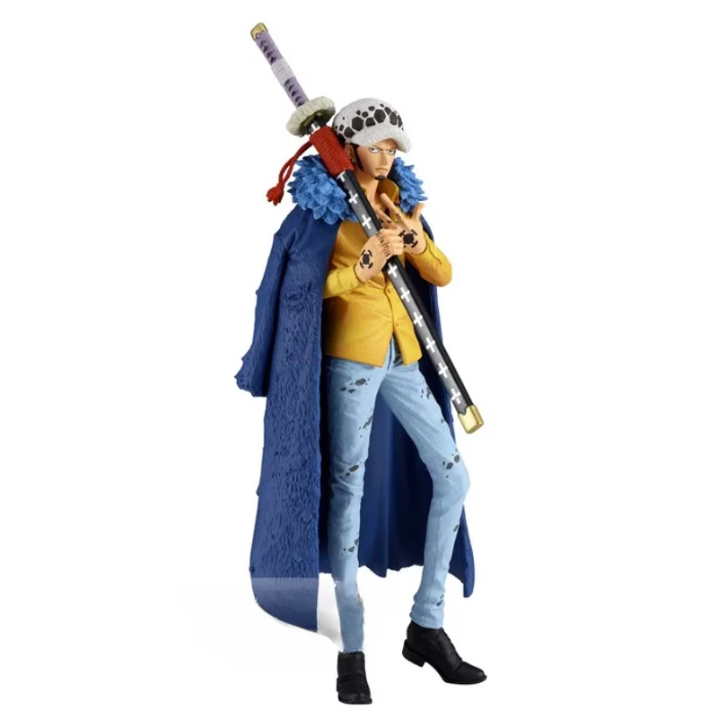 

23 см Bandai One Piece Trafalgar D. Водный закон, ручная модель, боевой костюм, страна ВАО, ПВХ Модель, игрушечный персонаж, Коллекционная модель, точка