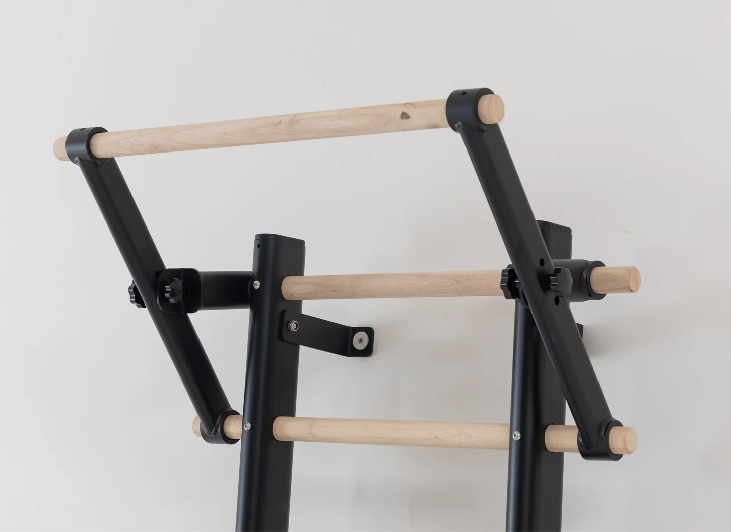 Складные настенные бары в рубчик шведская лестница растягивающаяся