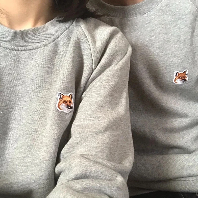 

Женский хлопковый свитшот с длинным рукавом и круглым вырезом
