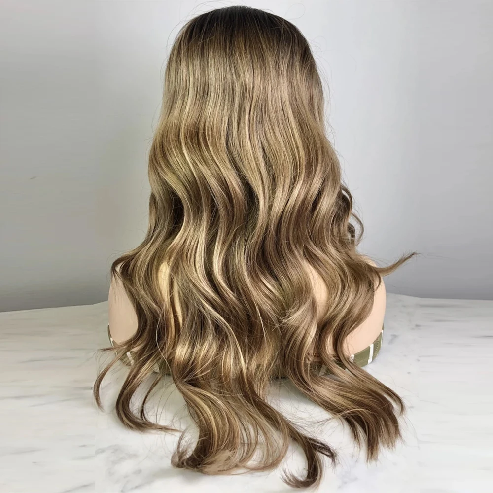 Рисунок 4 - Мягкий длинный светлый парик Омбре