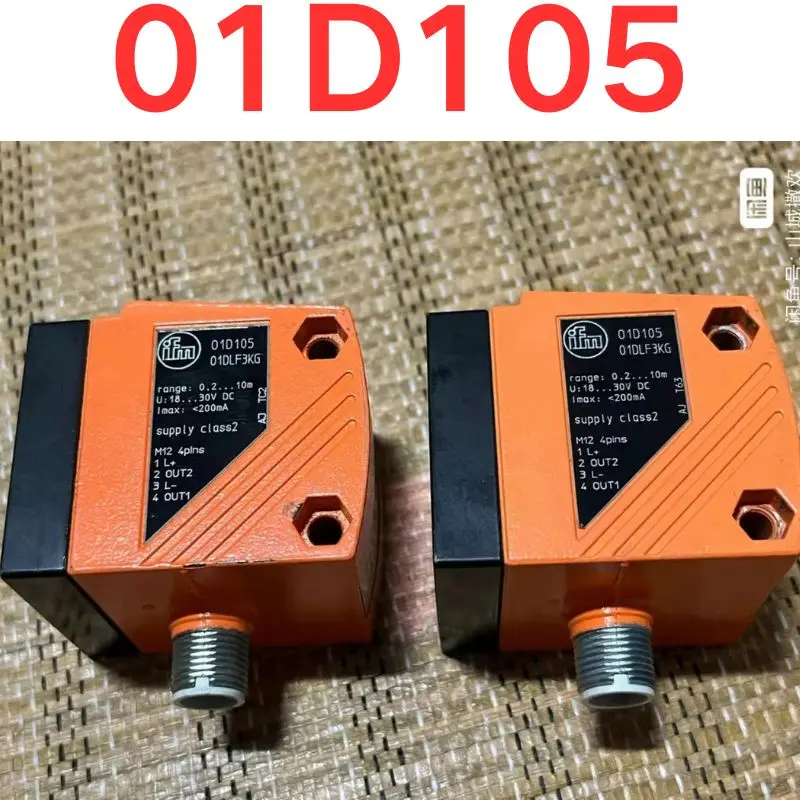 Подержанный лазерный датчик для измерения расстояния 01D105