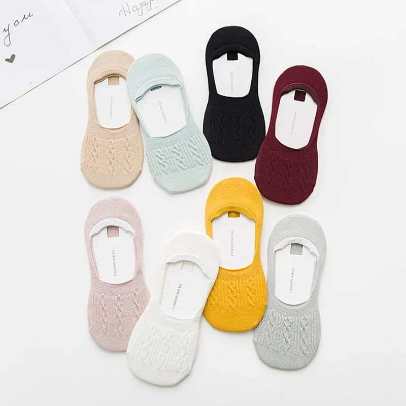 Женские хлопковые тапочки-носочки с однотонным узором нескользящие мягкие
