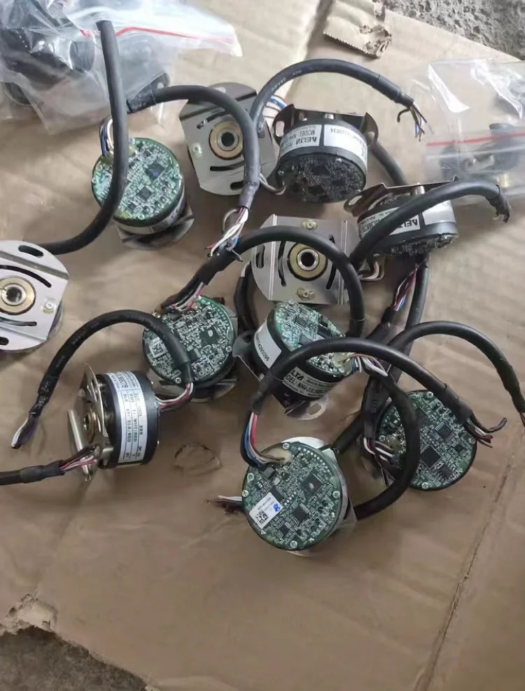 Б/у NH4-33LS65C7B энкодер протестирован ОК