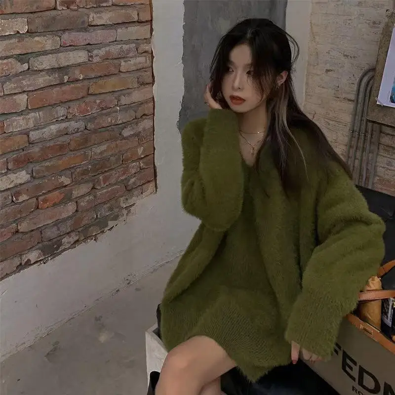 Женский вязаный пуловер с V-образным вырезом цвет в ассортименте