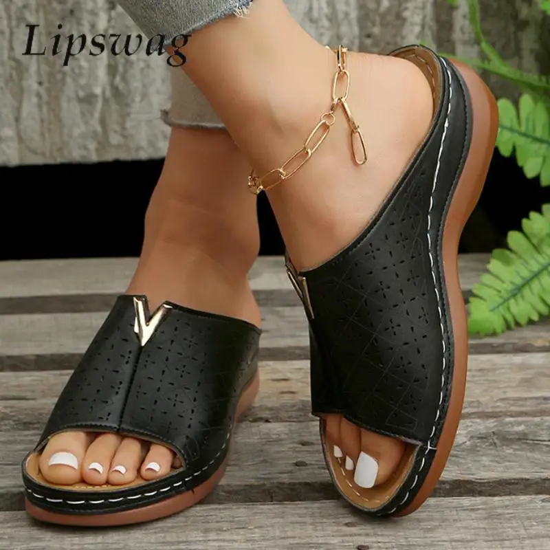 

Summer Vintage Women Slippers Fashion Peep-Toe Antiskid Rubber Sole Sandals Flats 2023 Large Size Casual Hollow Out Female Shoes