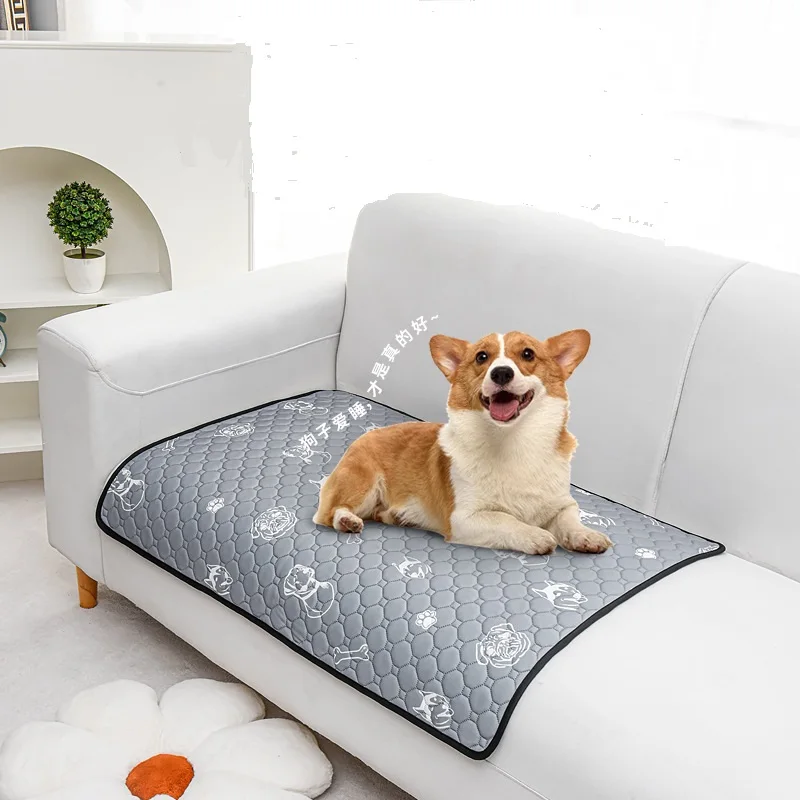 

Dog Pet Diaper Dog Mat Waterproof Washable Indoor Outdoor Travel Training Pads Mat Reusable Super Absorbency Diaper Cat Mat for