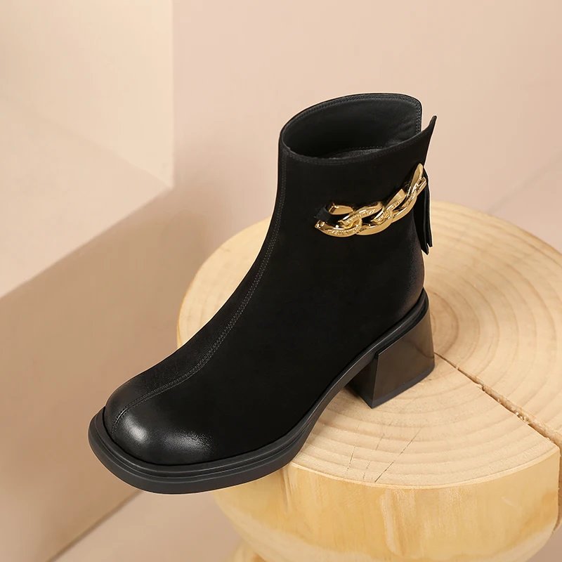 

Winter 2022 New Ankle Boots Retro Style Metal Chain Platform Women's Shoes Leather Biker Boots Comfortable Chunky Heel Shoes