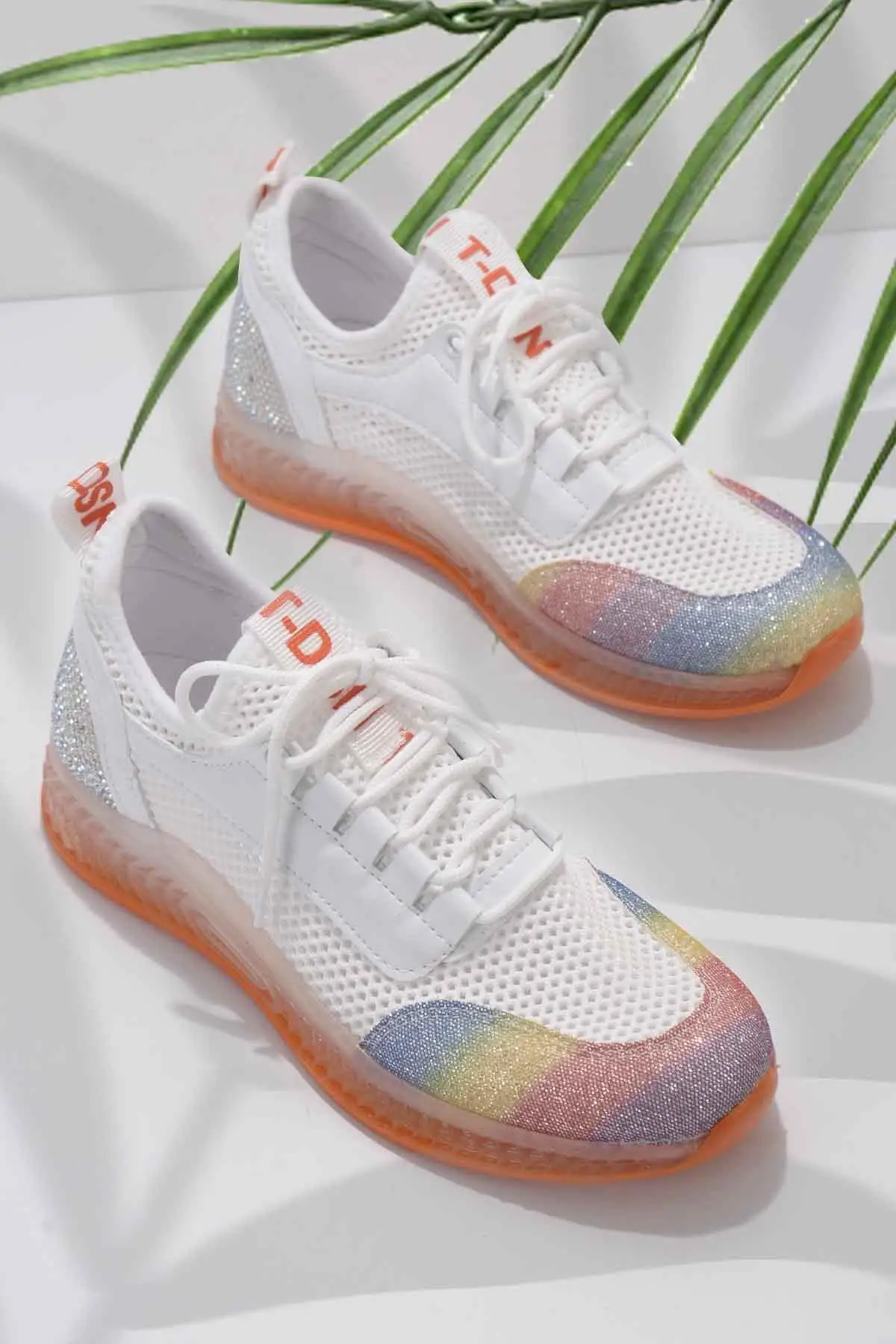 

Women's Sneakers Casual Fashion Comfortable Platform Female Vulcanized Shoes High-Top Sneakers
