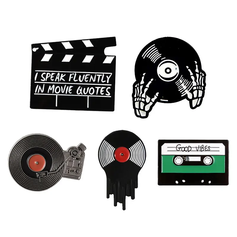 

Disc Gramophone Vinyl Record Brooches Cassette Tape Collection Enamel Pins Badge Retro Music Disc Brooch Gift for Music Lovers