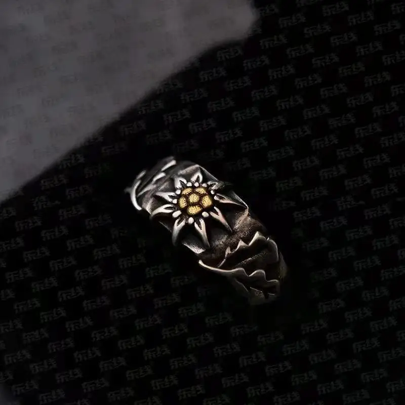 

Vintage Two Tone Mountain Edelweiss Symbol Opening Rings for Mens Silver Black Color Metal Ring Male Hip Hop Party Jewelry Gifts