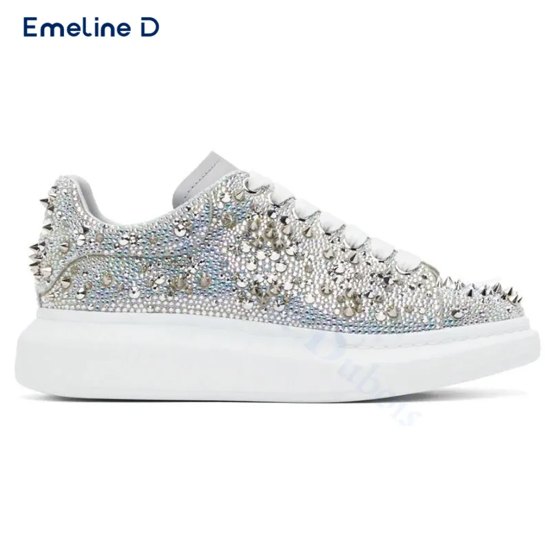 Разноцветные роскошные туфли на шнуровке с ромбовидным наполнителем