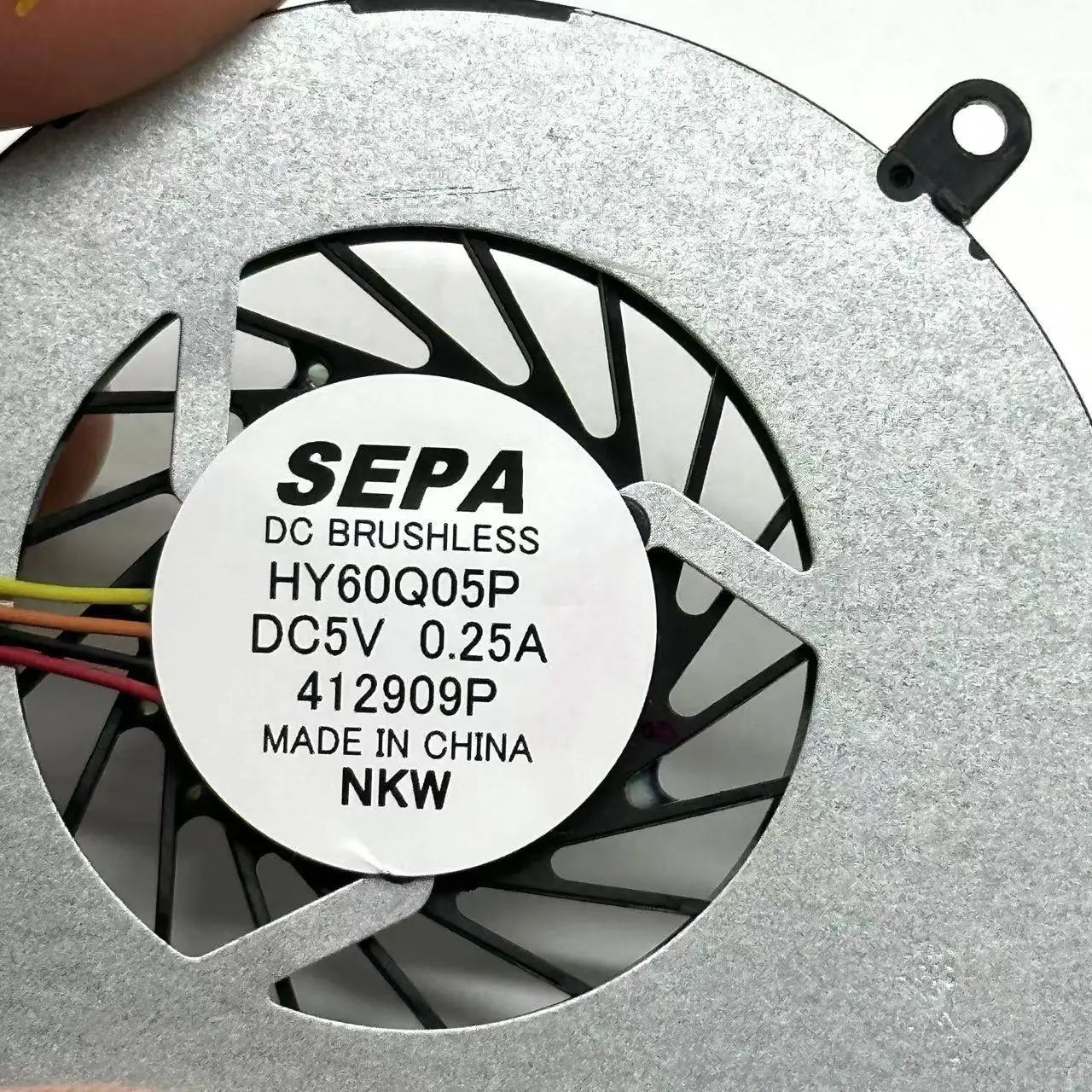 Фото SEPA HY60Q05P UI47 U45 UI43 UI41 UI41BD1 DC 5 В 0,25 А 4-проводной охлаждающий вентилятор для сервера №3