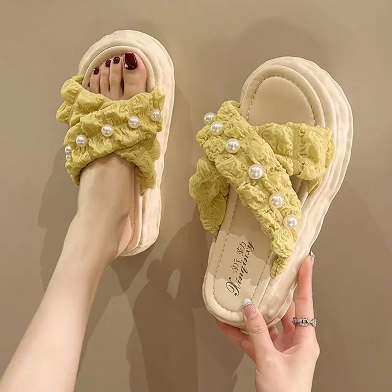 2023 Summer New Holiday Slippers Wearing Outside Home Thick Sole Matsuke Shoes Beach Sandals Women's Shoes